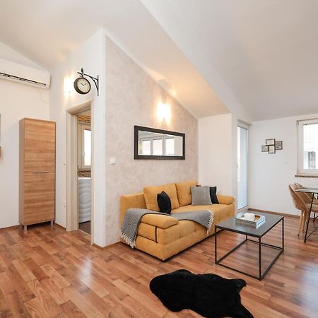 Apartments Anita ニン エクステリア 写真