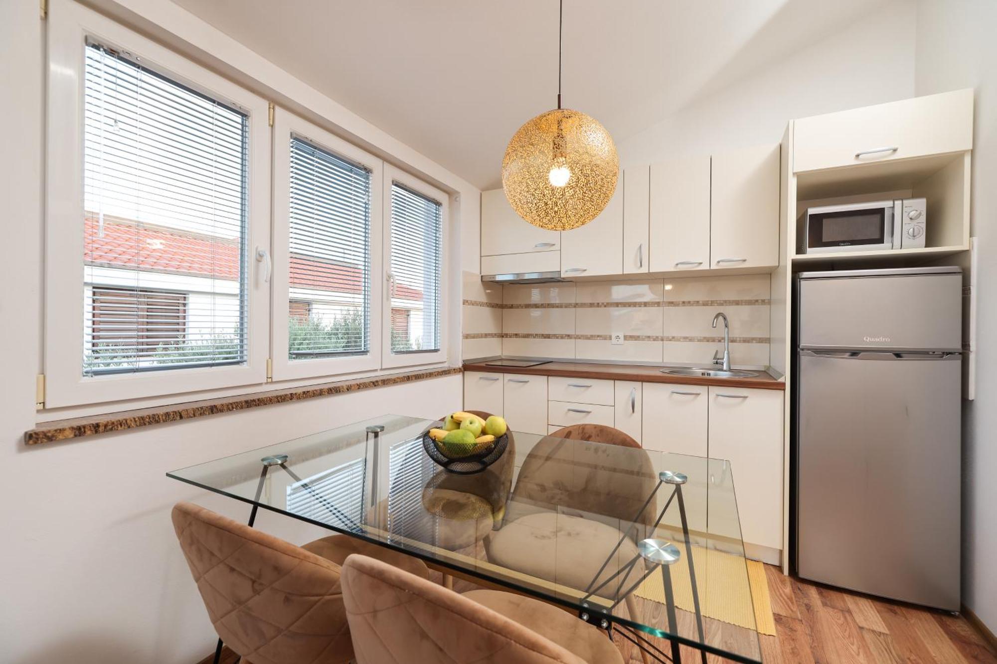 Apartments Anita ニン エクステリア 写真